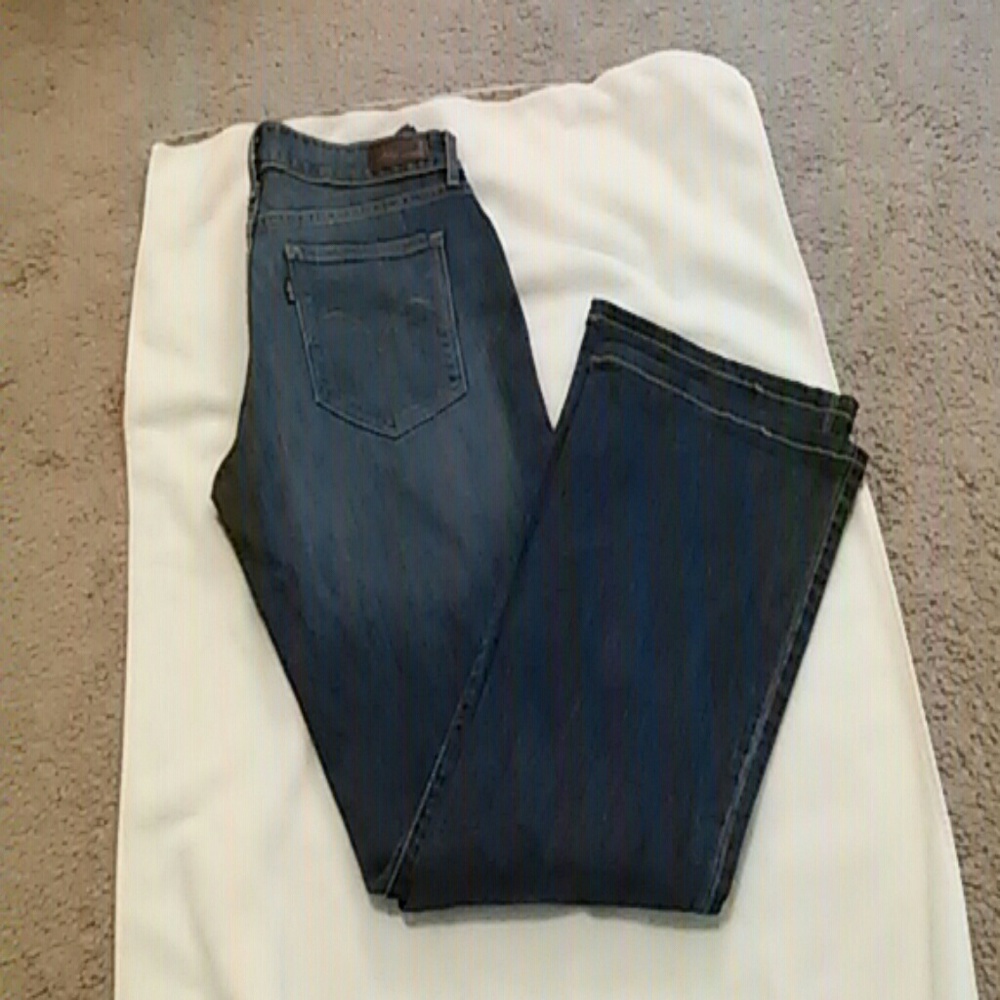 Levi distressed book cut